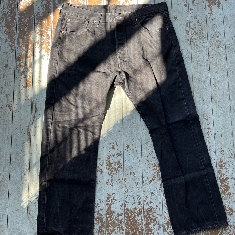 Levis Vintage 501 Slim Taper Jeans